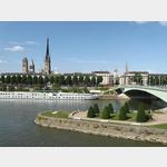 Rouen, Blick auf Seine und Altstadt
